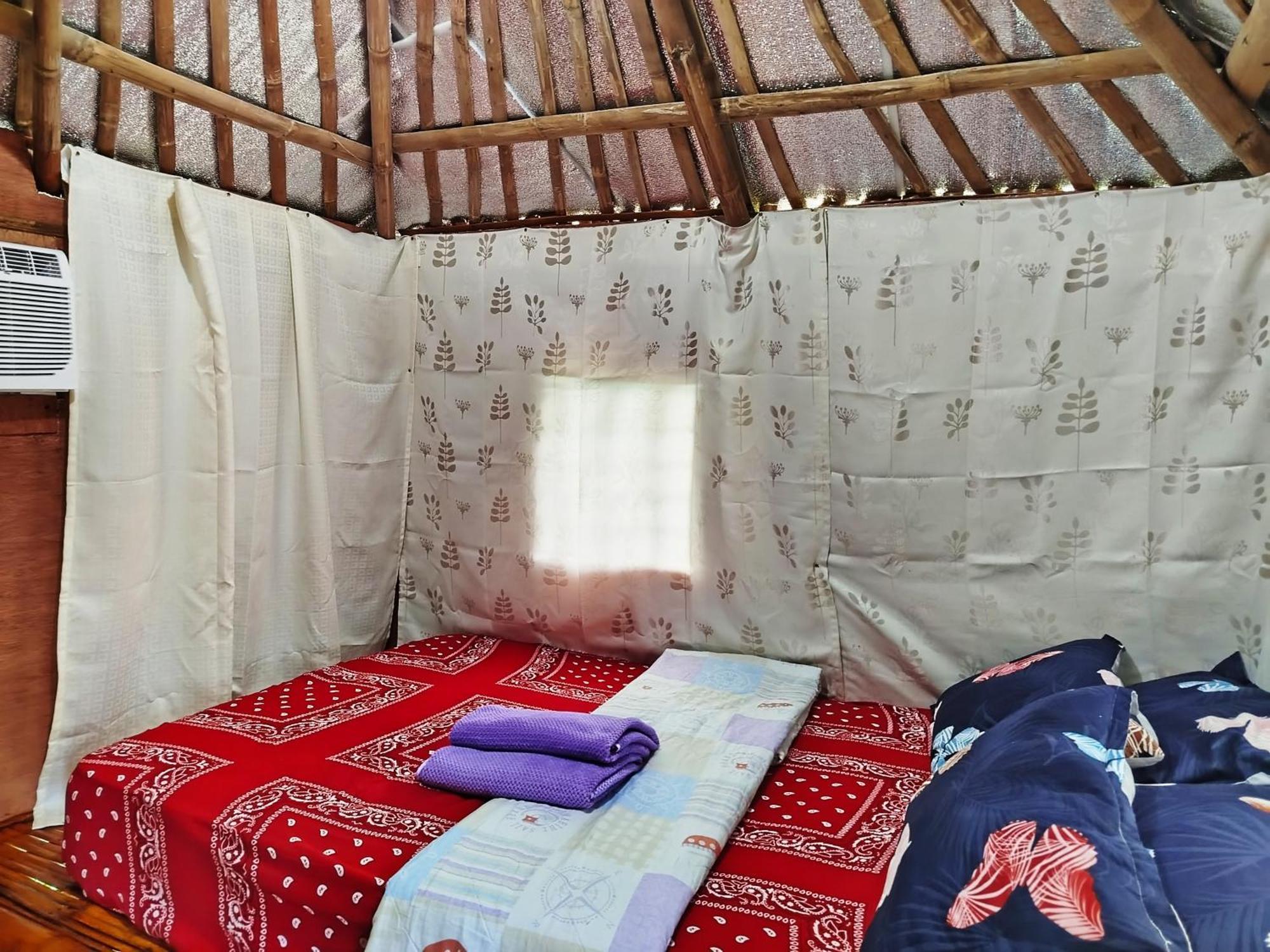 Gabaldon Rea'S Bamboo Resort חדר תמונה